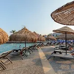 Cumbalica شقة فندقية 4*
