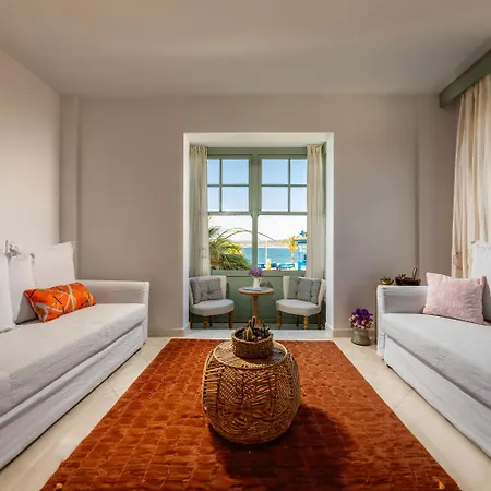 Cumbalica Aparthotel *